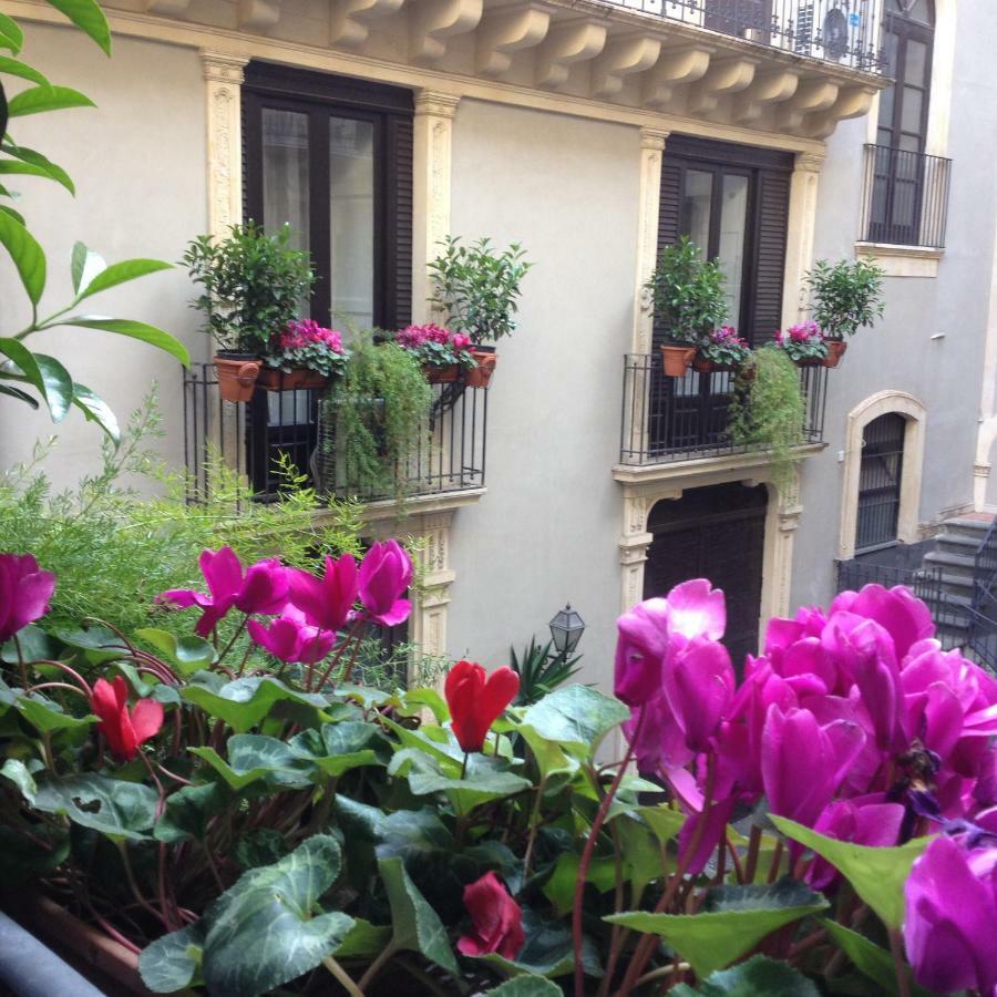 House Vintage Bed & Breakfast Catania Exterior photo